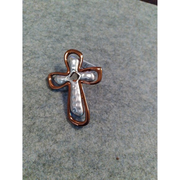 Cross Pendant Necklace Religious Copper Silver Tone Fashion Jewelry - Picture 3 of 3
